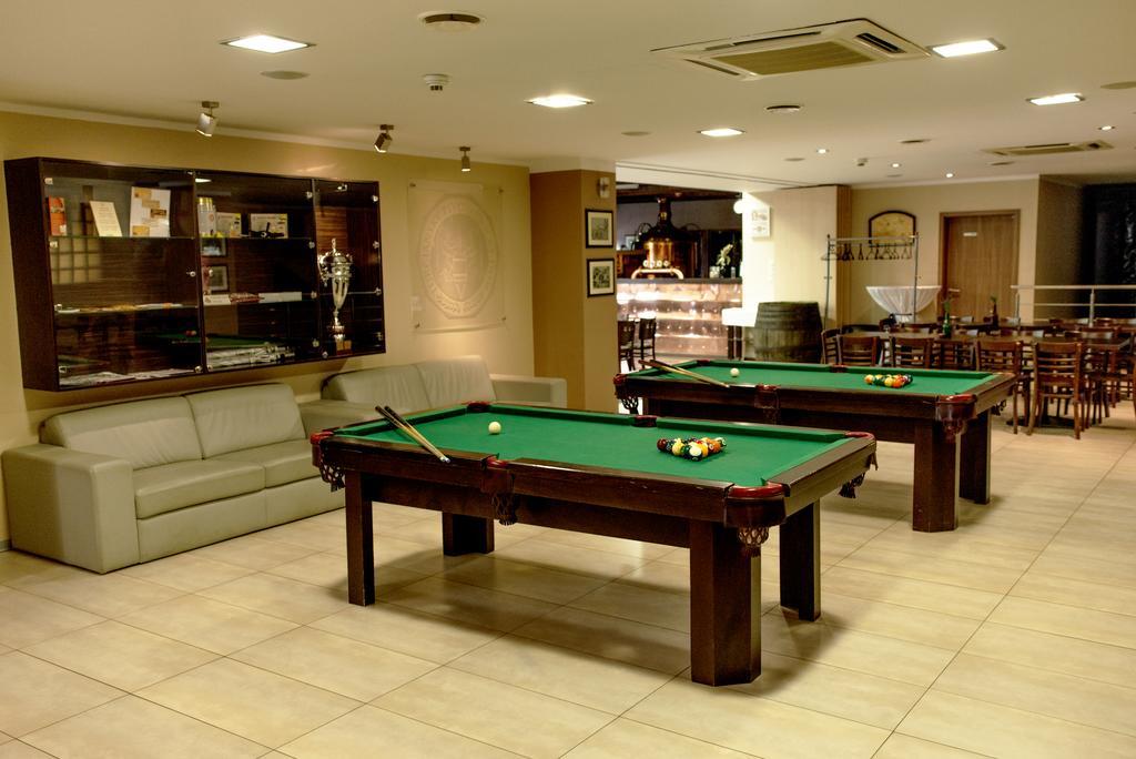 Hotel Victoria Martin Bagian luar foto