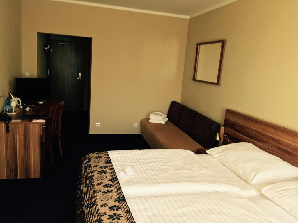 Hotel Victoria Martin Bagian luar foto